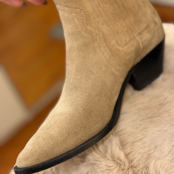 Isabel Marant Beige Derlyn Ankle Boots size 6 (36) - Picture 4 of 9